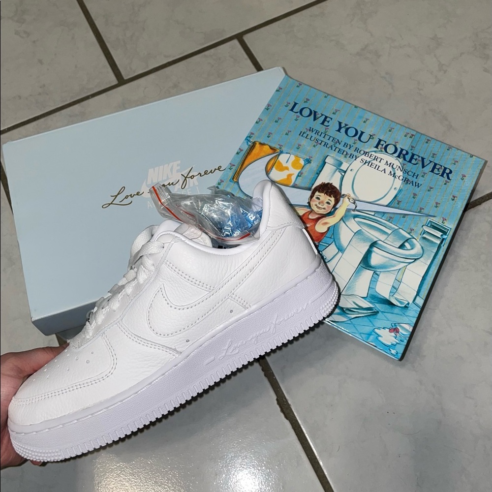 Drake CLB “Love you forever” Nike Air Force 1 shoes w/ heart soles (M 5/Women 7)